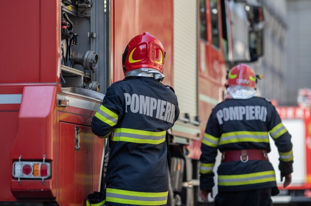 Copii evacuați dintr-o grădiniță „în flăcări”, la Moțca