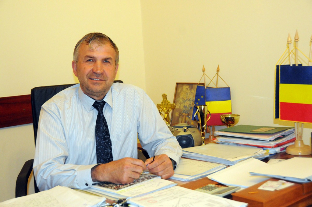La Comănești apar piețele volante. Soluția găsită de Primărie este o alternativă la închiderea târgurilor și a piețelor