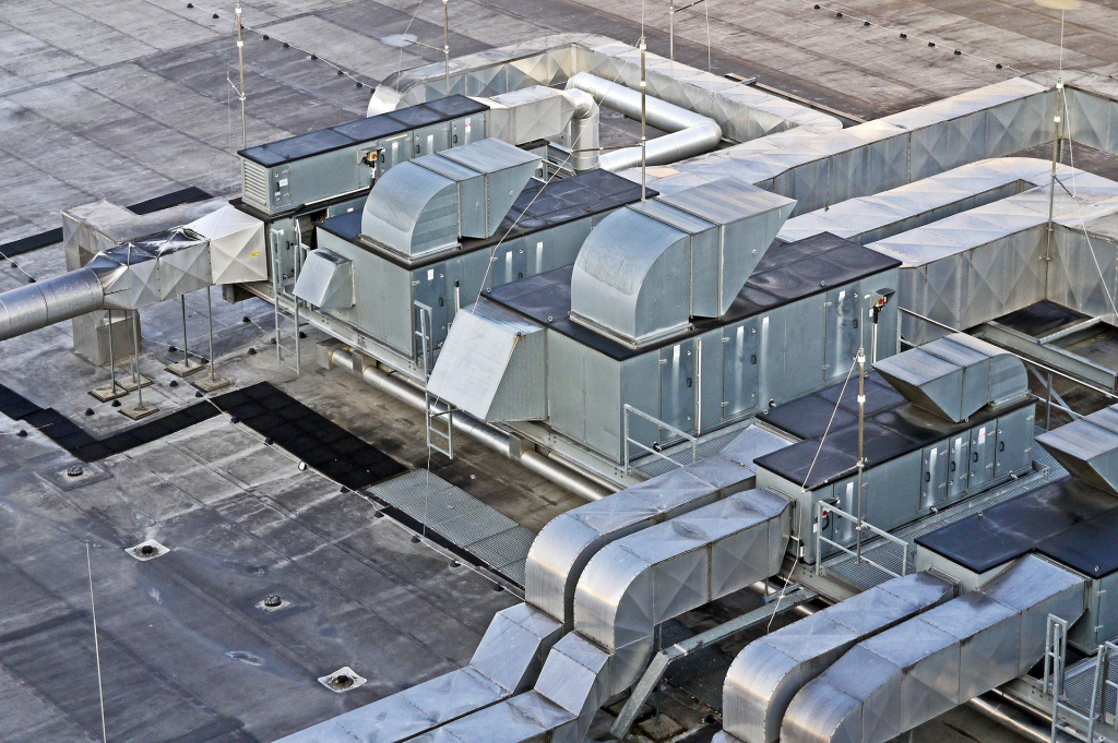 Ventilatoare industriale – aer proaspăt pentru afacerea ta 