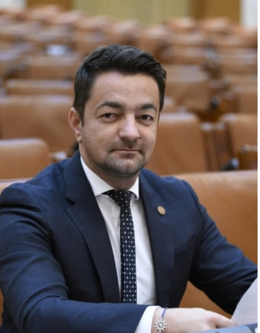  „Interesele electorale ale PNL au lăsat angajaţii de la Garda de Mediu şi comisariatele din ţară fără plata salariilor”