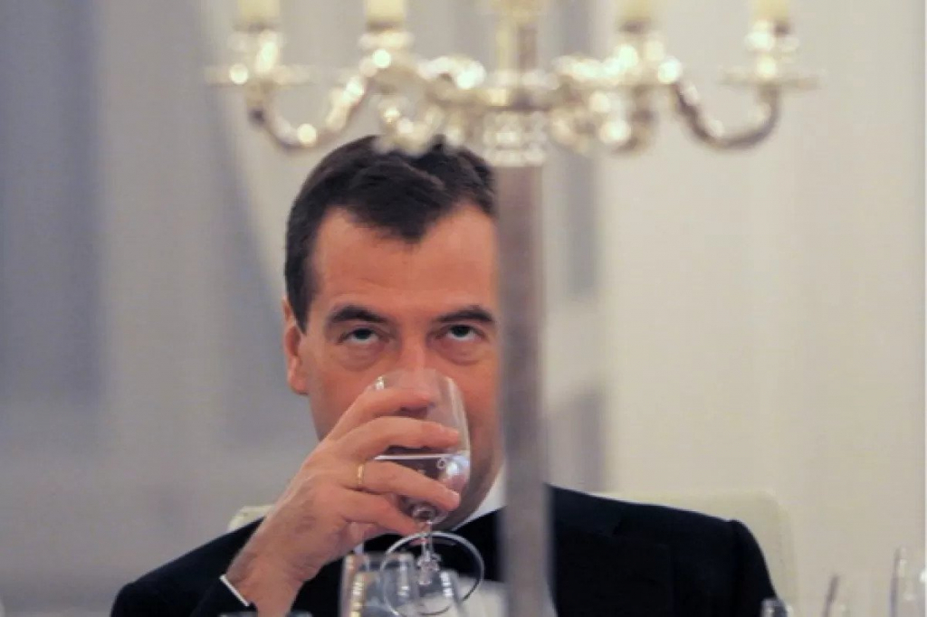 Fostul președinte rus Dmitri Medvedev acuză Germania de comportament neprietenos