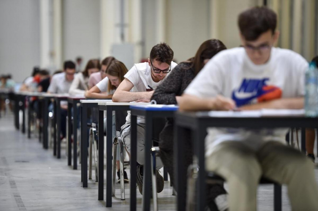 Absenteism masiv la Bacalaureatul de toamnă