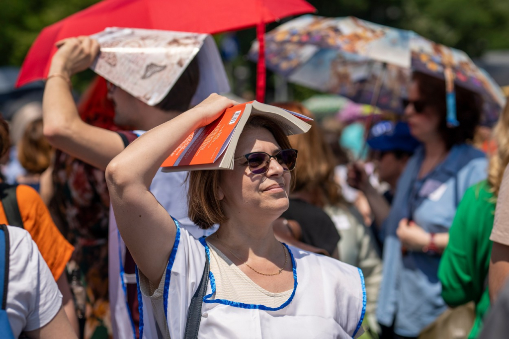Profesorii se pregătesc de proteste masive