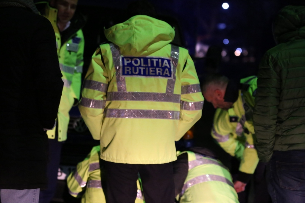 Urmărire ca-n filme în Gura Humorului. Un șofer băut, prins de Poliție după o blocare în trafic