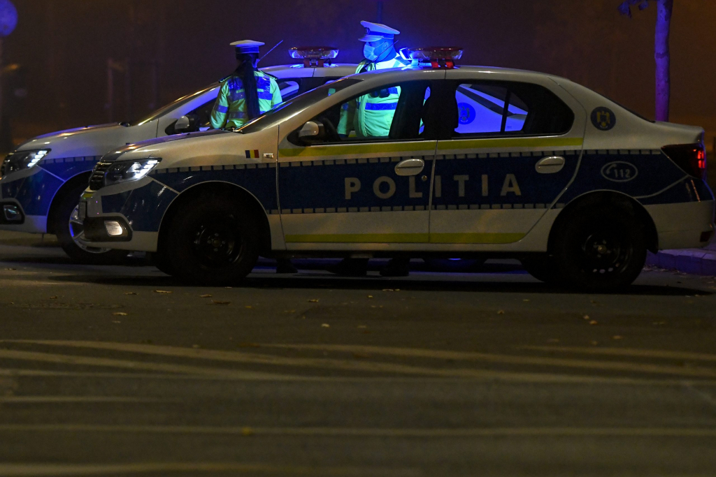 Tinerii șoferi nu mai opresc la semnalele polițiștilor