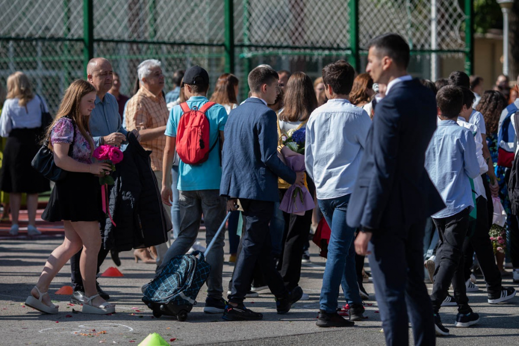  Rezultatele elevilor la Evaluarea Naţională reflectă inegalităţile socio-economice dintre regiunile de dezvoltare