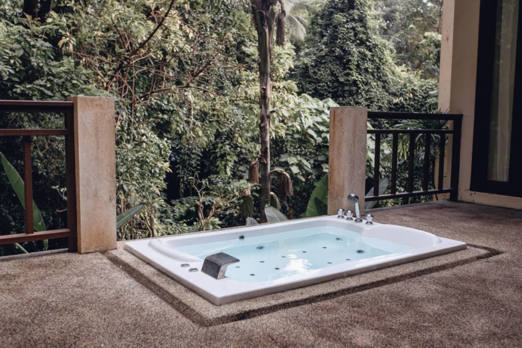  Cum să alegi dimensiunea și capacitatea potrivită a unui jacuzzi de exterior 