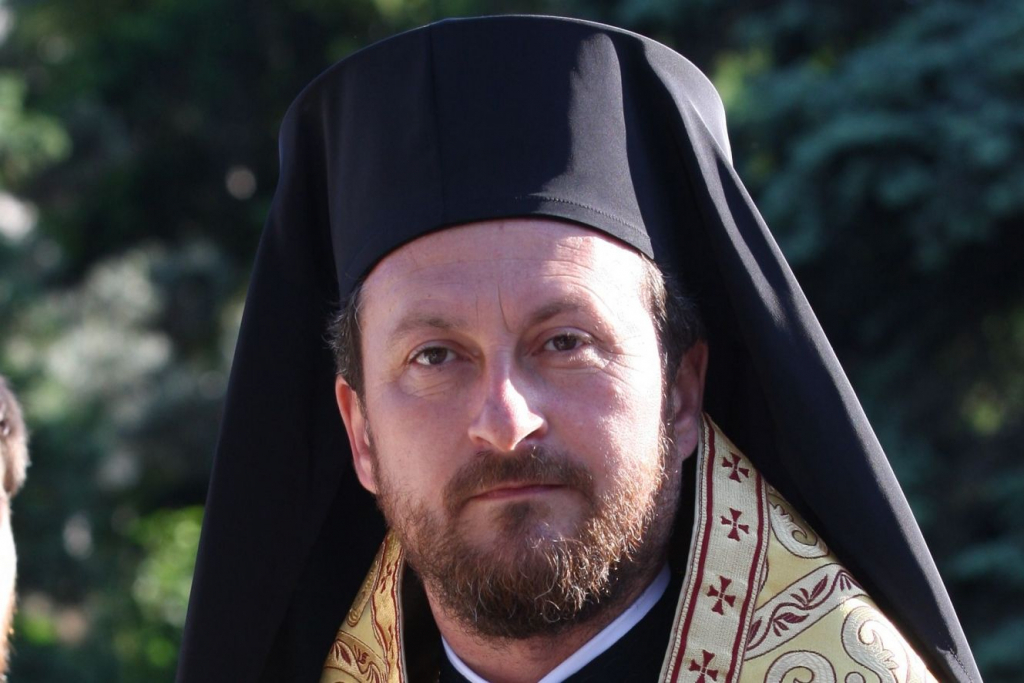 Fostul episcop Corneliu Bârlădeanu, condamnat definitiv la 8 ani pentru viol, a fost încarcerat la Penitenciarul Bacău