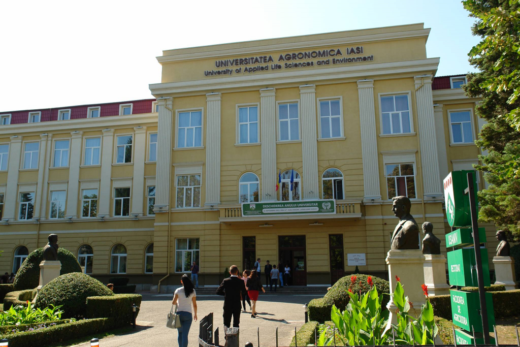 Început de an universitar mai puțin obişnuit
