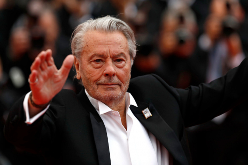 VIDEO - Alain Delon a împlinit 85 de ani