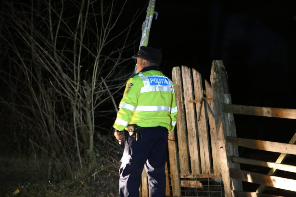 Bărbat bănuit de furt identificat în flagrant de polițiști