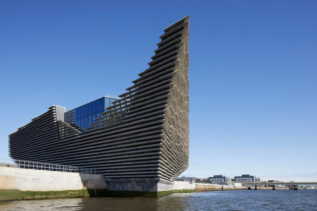 Muzeul scoţian V&A Dundee, o bijuterie inspirată din natură