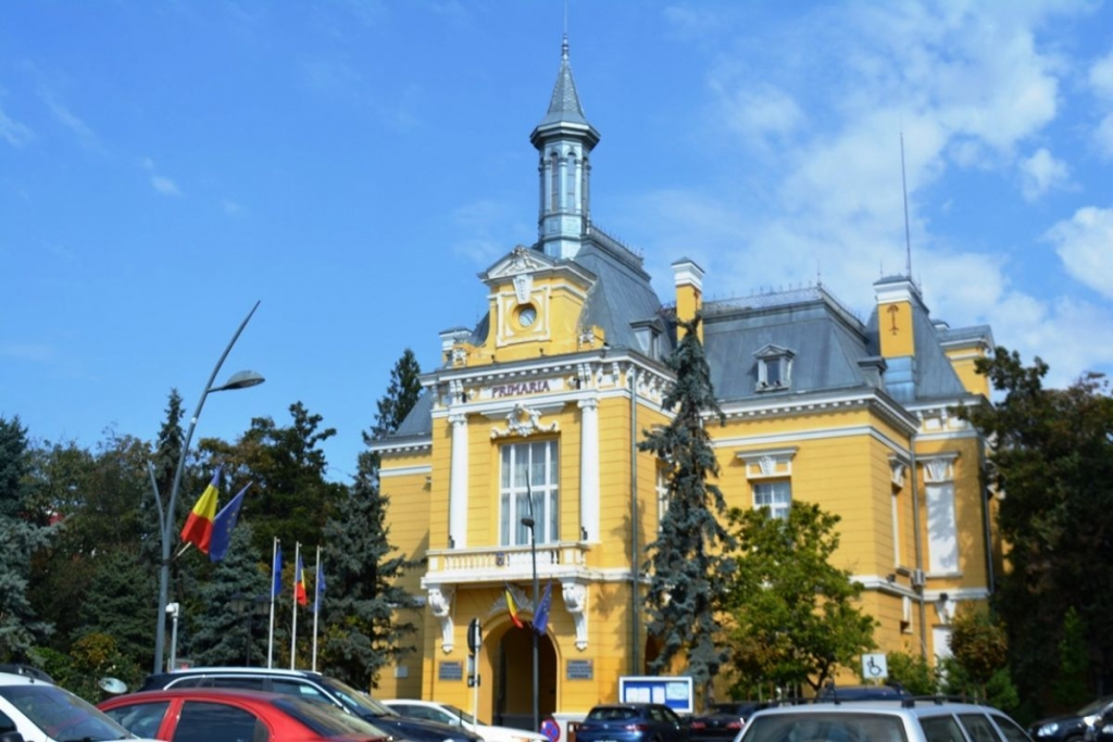 Câştigătorul Premiului Naţional de Poezie „Mihai Eminescu”, cetăţean de onoare la Botoşani