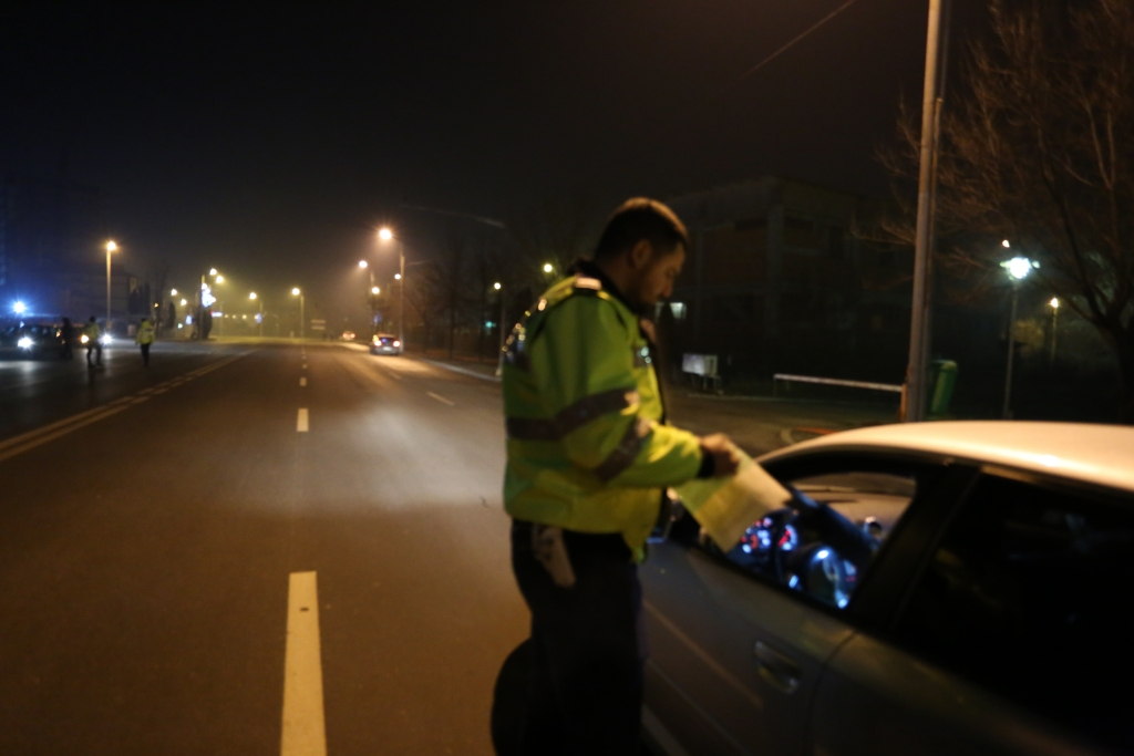 Amenzi de 67.260 lei și 21 de permise de conducere reținute de polițiștii ieșeni
