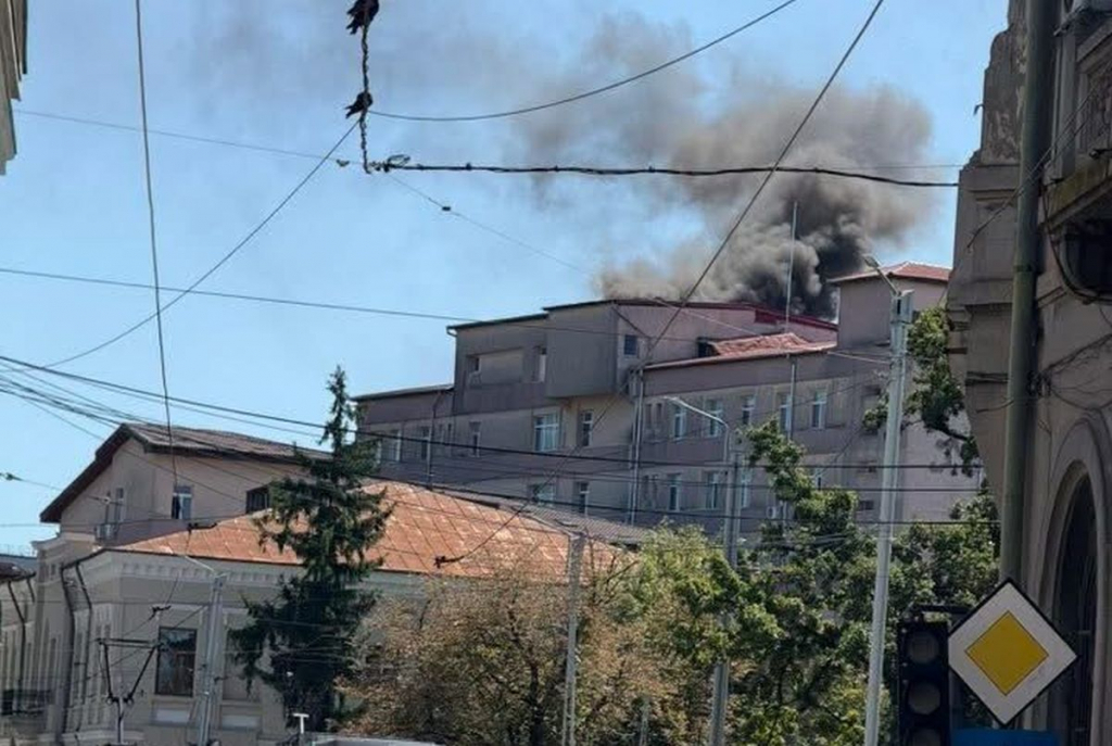  Incendiu la Maternitatea „Cuza Vodă”. Ministrul Sănătății a zburat de urgență la Iași