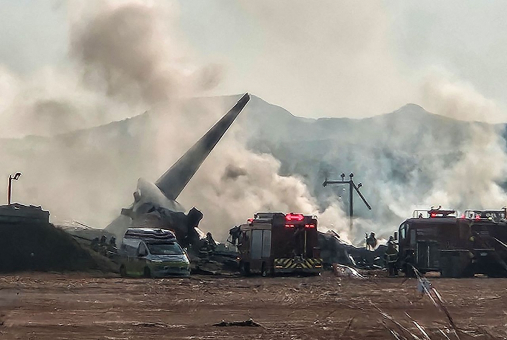 Dezastru în Coreea de Sud. Un avion s-a prăbușit. Peste 150 de pasageri au murit