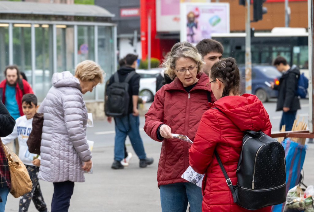 Iașul, împânzit de așa-ziși „oameni de bine” care apelează la mila trecătorilor