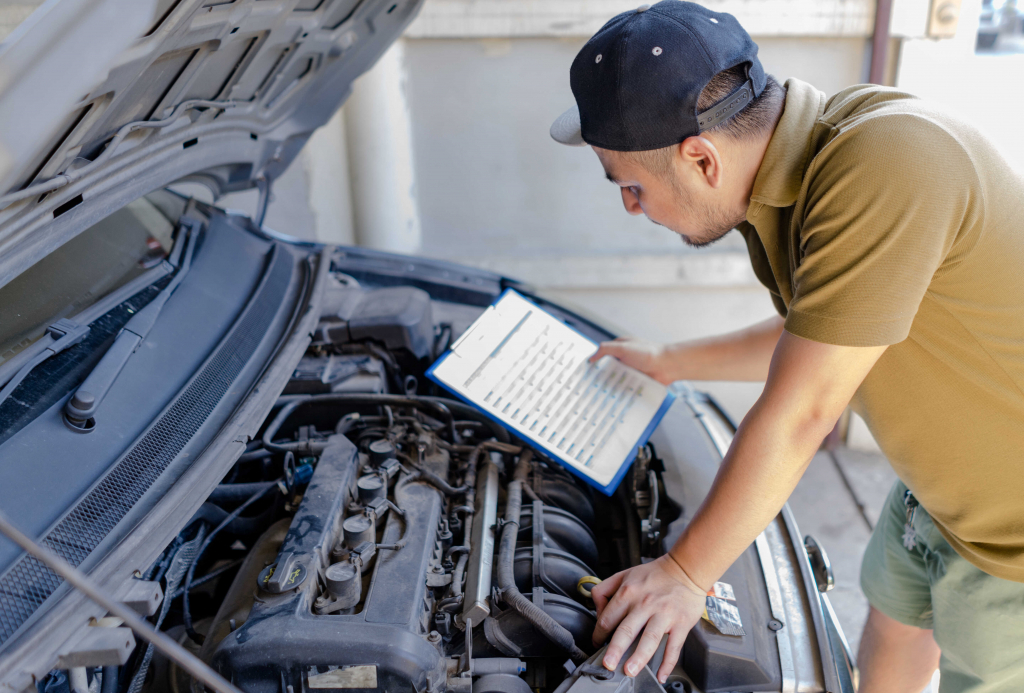 Cele mai importante chestiuni de luat în considerare pentru începătorii în mecanica auto