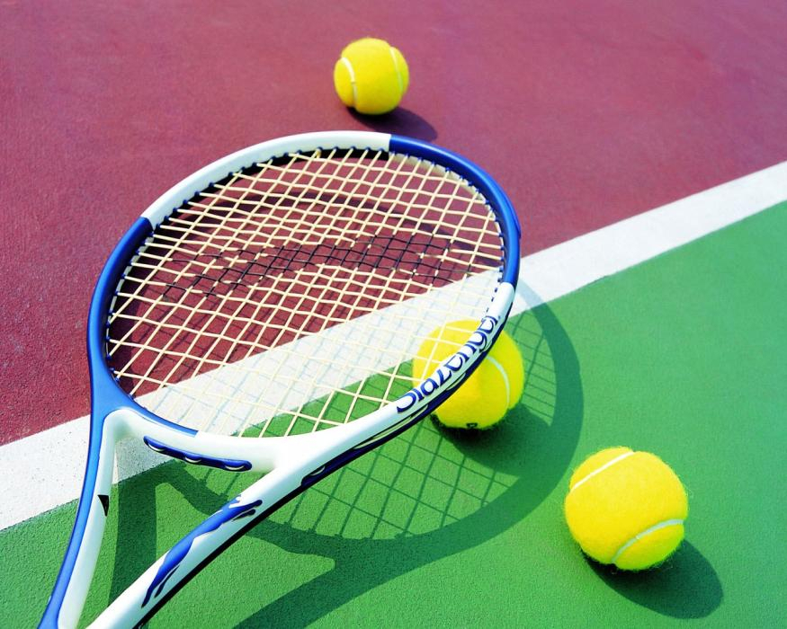  Emma Răducanu a triumfat într-un meci spectaculos între foste campioane de Grand Slam