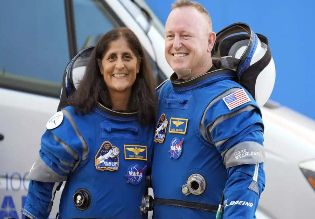 Astronauții reținuți pe Stația Spațială Internațională revin acasă