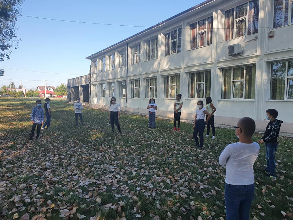 Bursă de merit pentru un elev cu media 1,97! 