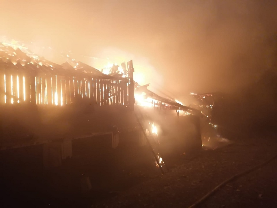 Foc la Săuceşti