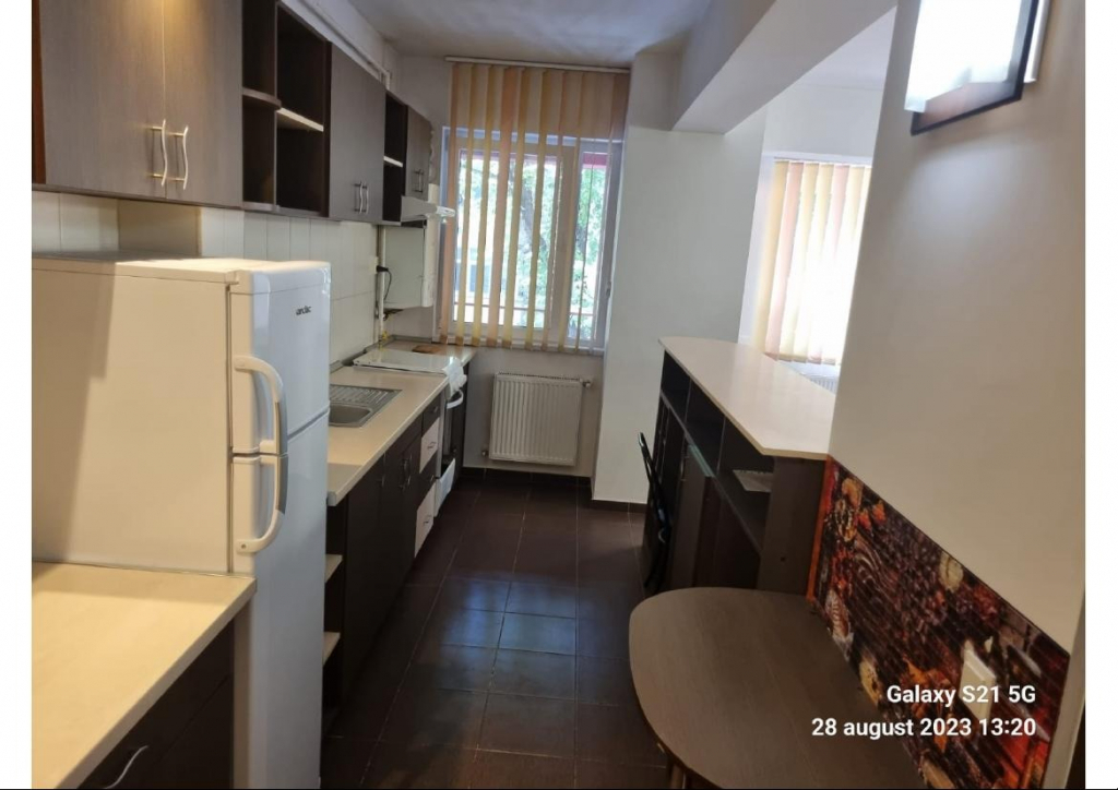 Apartament 2 cam, DE LUX