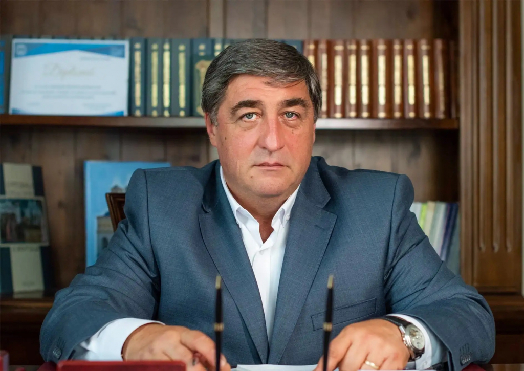 Un fost senator de Neamț, condamnat la închisoare