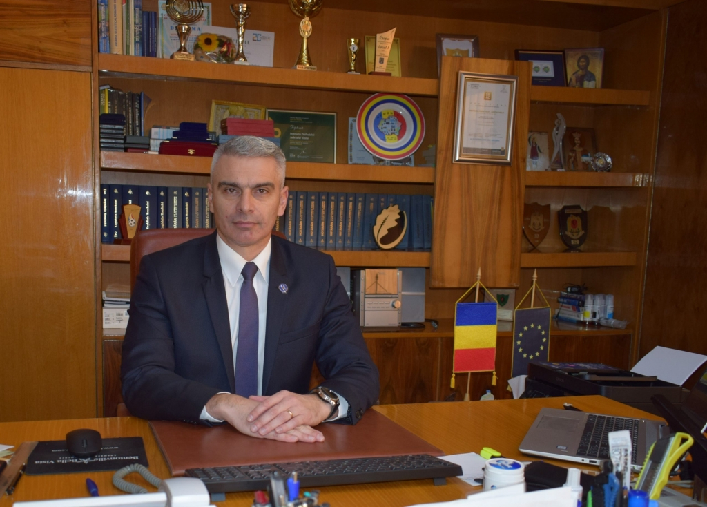 Şeful Inspectoratului Judeţean în Construcţii Vaslui, acuzat de beţii şi de limbaj vulgar