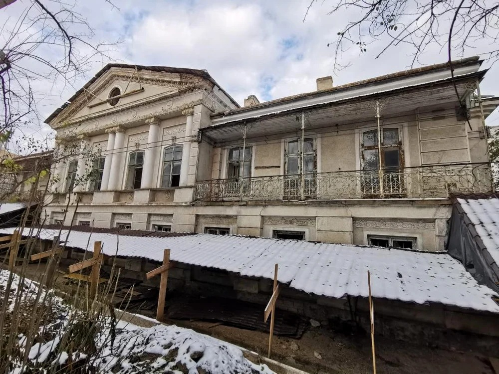 Casa părintească a dirijorului Sergiu Celibidache, pe drumul spre reabilitare. Marele muzician s-a născut la Roman