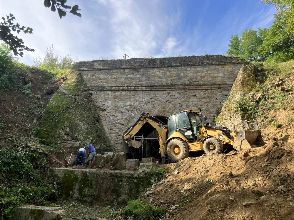 Cum arată cel mai impozant pod construit la ordinul domnitorului Ștefan cel Mare. Încă există și intră în restaurare 
