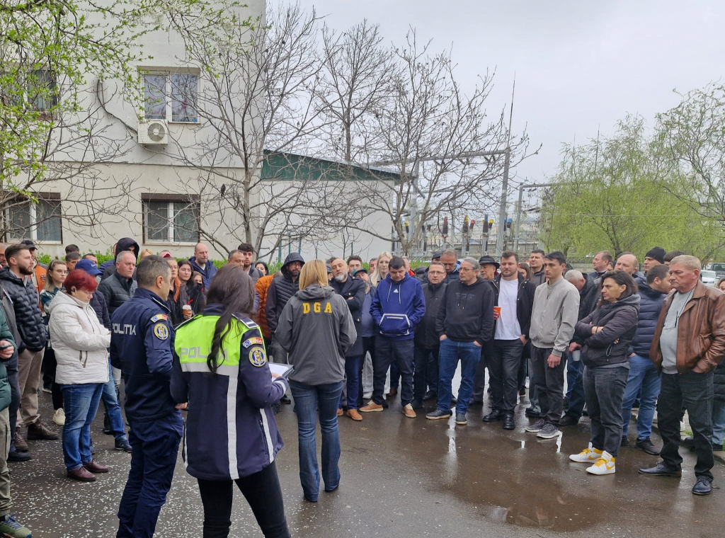 Procurorii anticorupție, la școlile de șoferi!