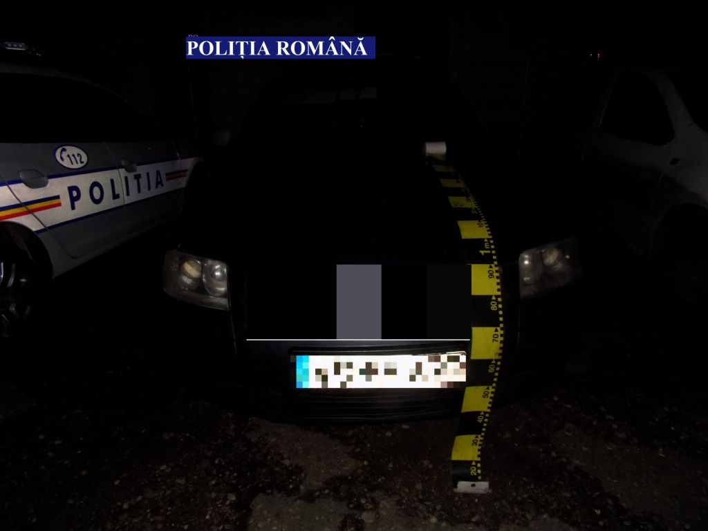 Bărbați reținuți pentru contrabandă 