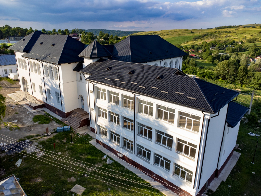 Un liceu din Botoșani a pierdut 1.800 hectare de pădure