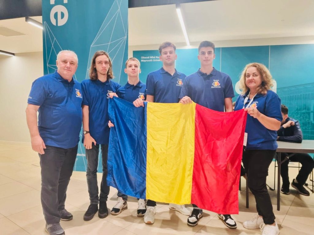 Patru medalii pentru România, la Olimpiada Internațională de Geografie din Irlanda. Lotul a fost antrenat de profesorii Cornelia și Dorin Fiscutean