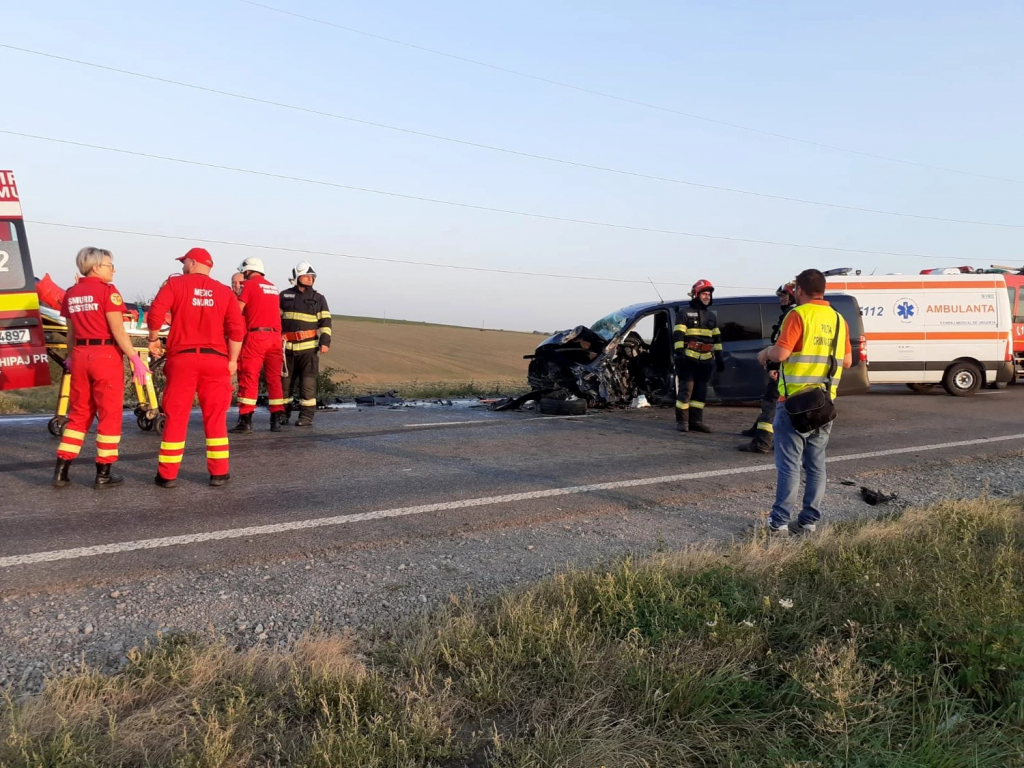 Două persoane au murit în urma accidentului cu zece victime din Suceava, șase au ajuns la Urgențe