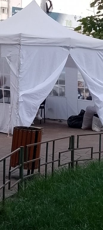 Ieșenii nu se înghesuie să doneze ajutoare pentru sinistrați  