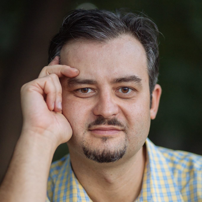 „Teatrul imersiv este ceva ce trăiești pe viu, iar spectacolul se construiește în mintea fiecăruia, în funcție de felul lui de a fi”