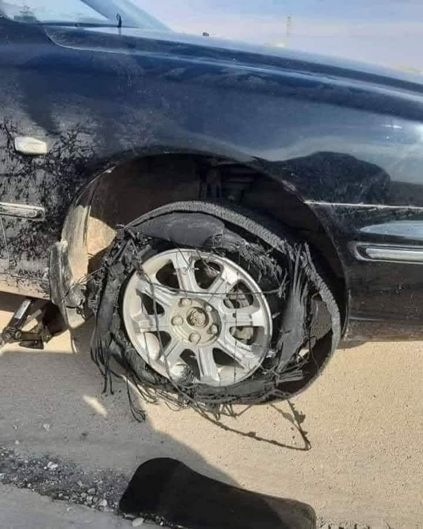 Ce să faci dacă îţi explodează un cauciuc de la maşină în timpul rulării?