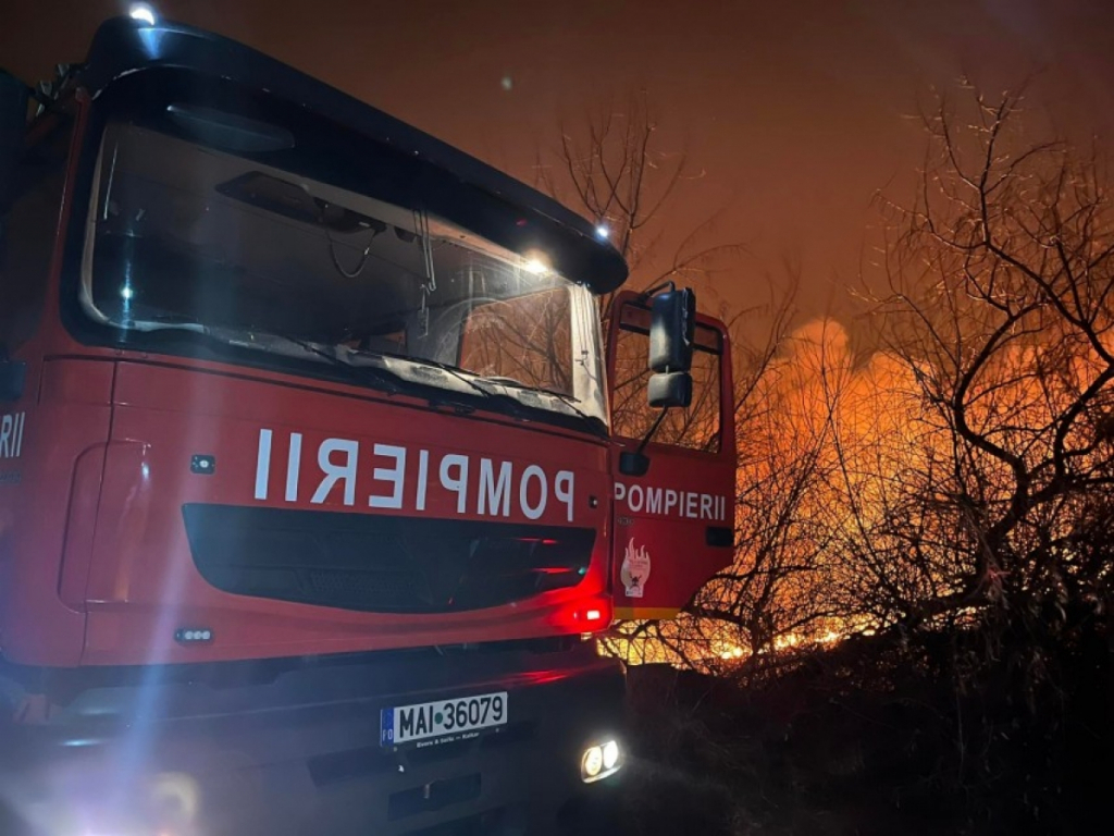 Tragedie în Botoșani: o femeie a murit în urma unui incendiu care i-a cuprins locuinţa