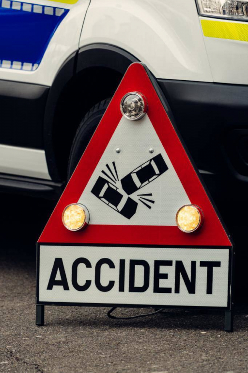 Accident grav la Roman