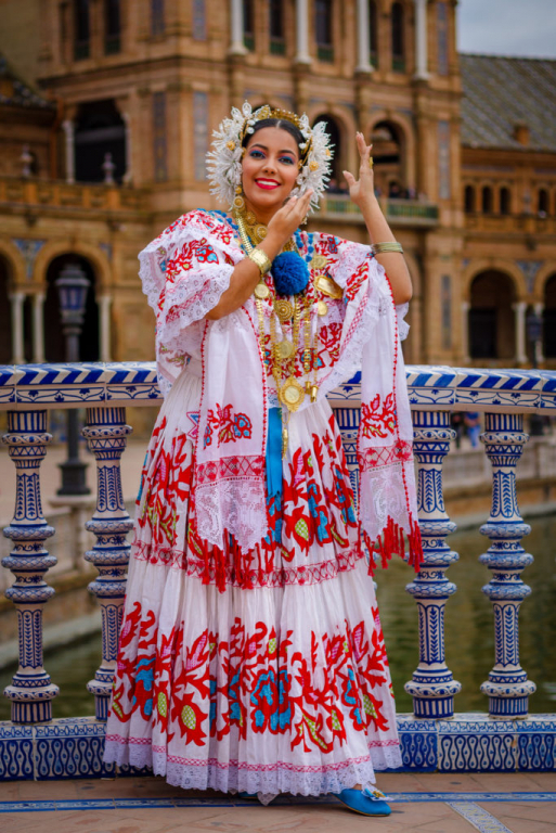 Pollera, rochia tradițională a mândriei și identității latine