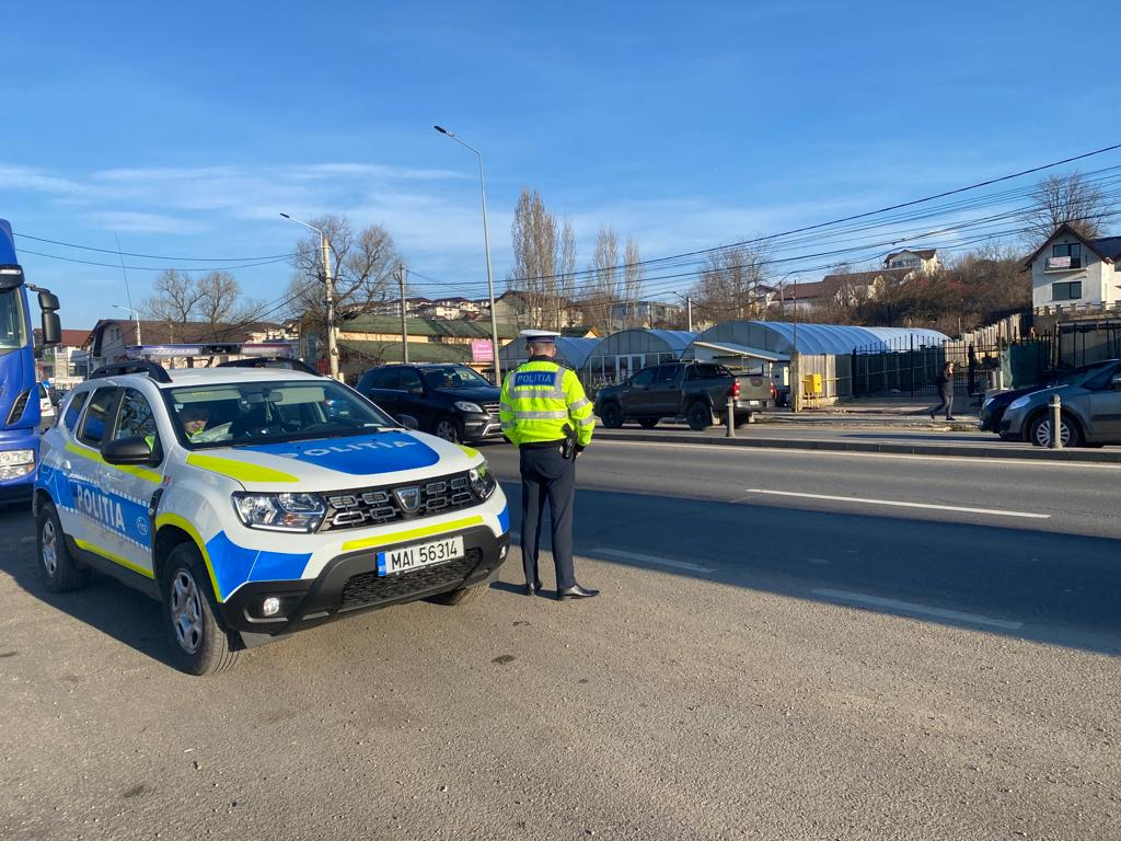 Beată și drogată, o șoferiță din Botoșani a ajuns în arest
