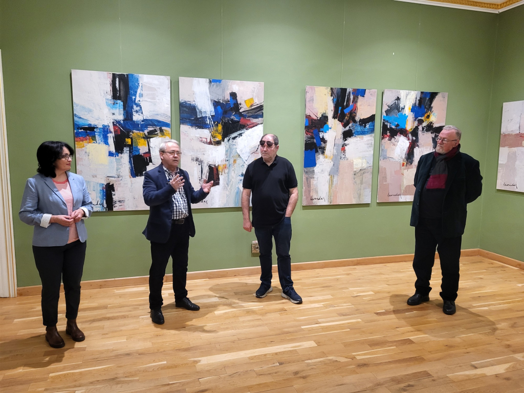 Tablouri de zeci de mii de euro, în Expoziţia ,,Leondar”
