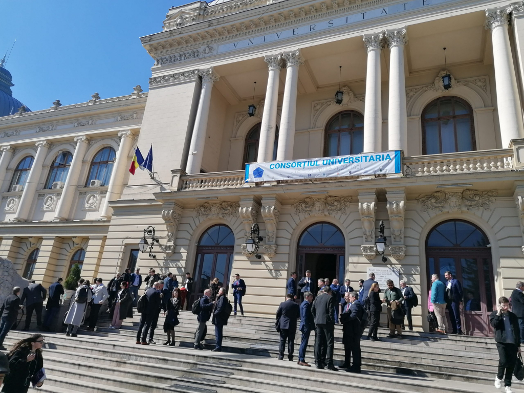 Peste 13.600 de locuri la admitere, la UAIC