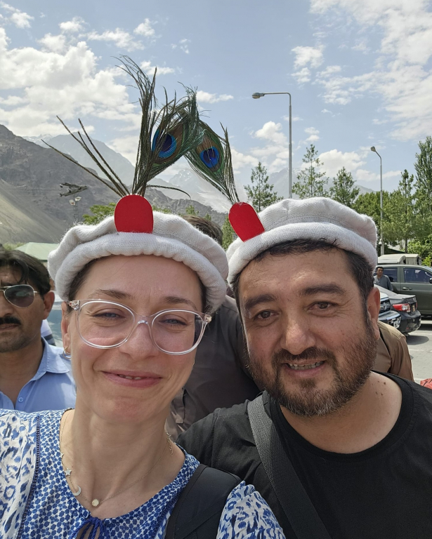 Laura Mareș urcă acolo unde aerul nu iartă. Medicul ieșean vrea să atace vârful Broad Peak