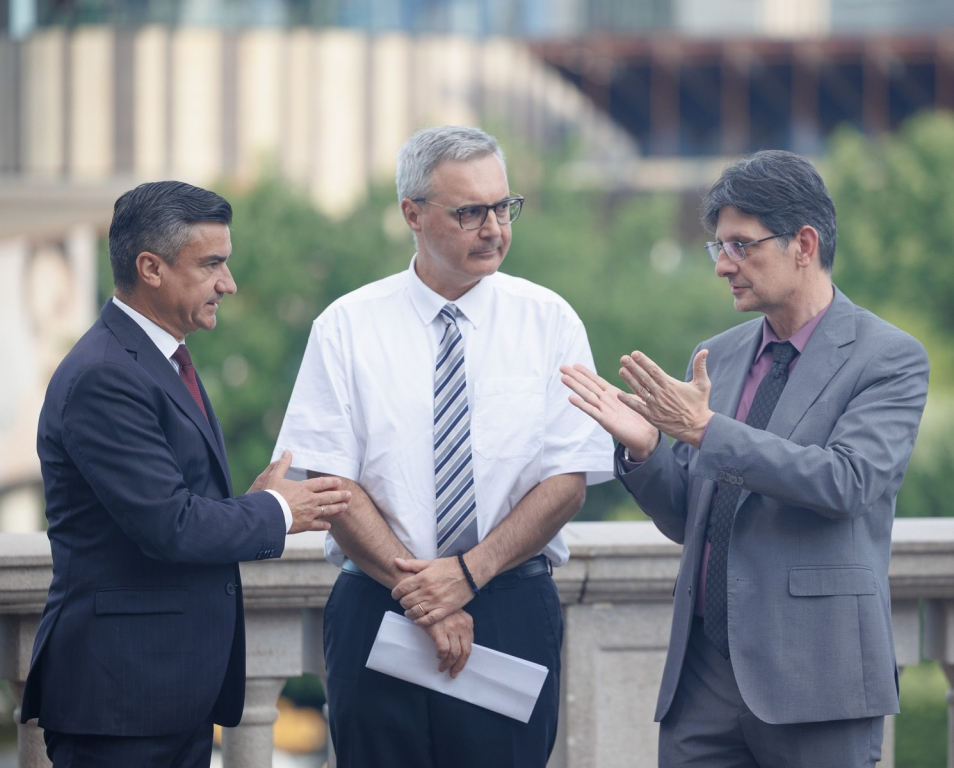 FOTO -- Iașul și Franța, o alianță strategică de cultură, educație și demnitate europeană