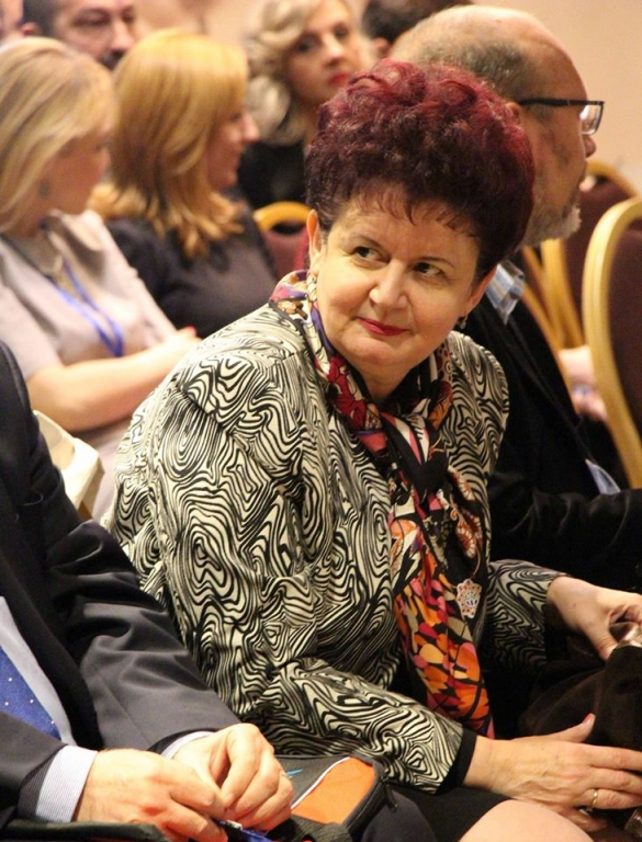 INTERVIU - „Este important ca imunizarea populaţiei să nu se facă prin trecerea prin boală, ci prin vaccinare”