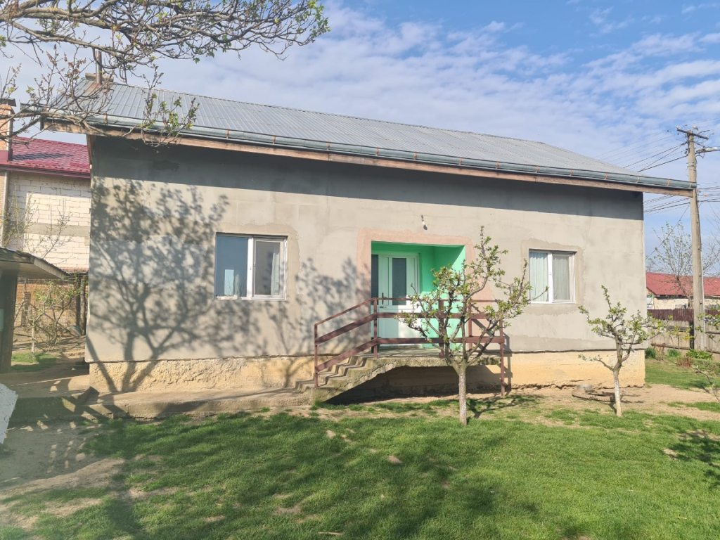  Casa din BCA, 4 camere, Dumesti