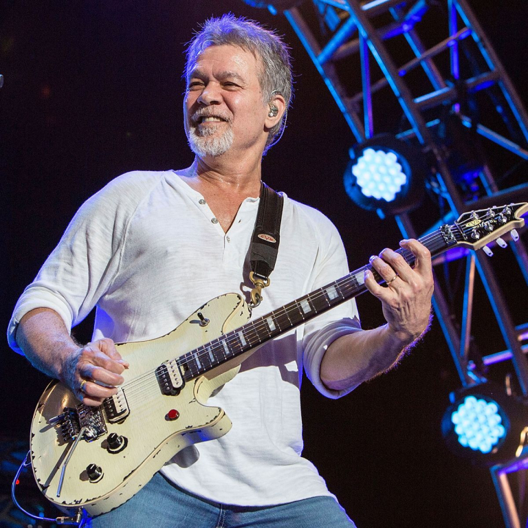 Eddie Van Halen a murit. Află ce boală i-a curmat viața